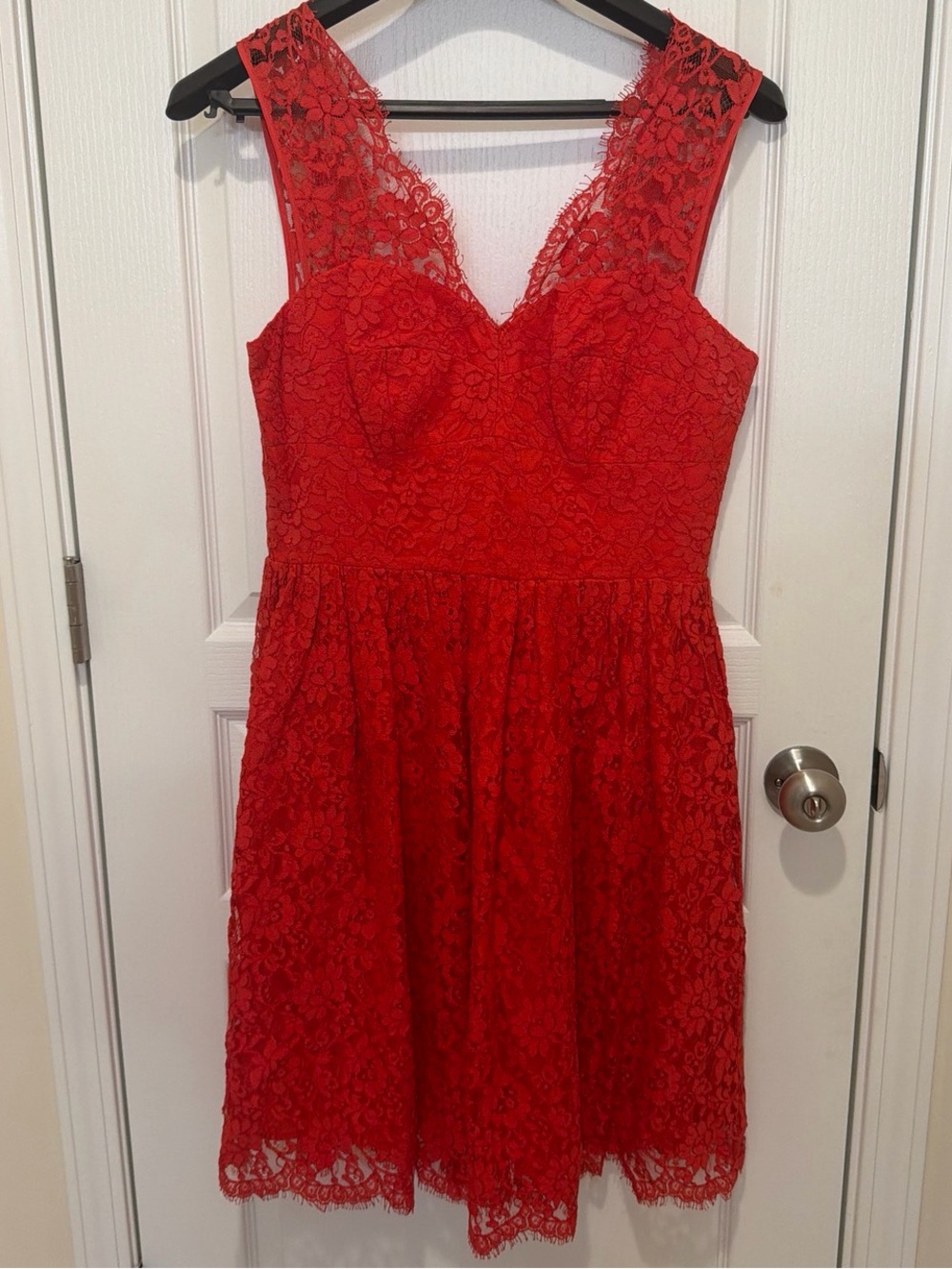 Amanda Uprichard Red Lace V-Neck Sleeveless Dress